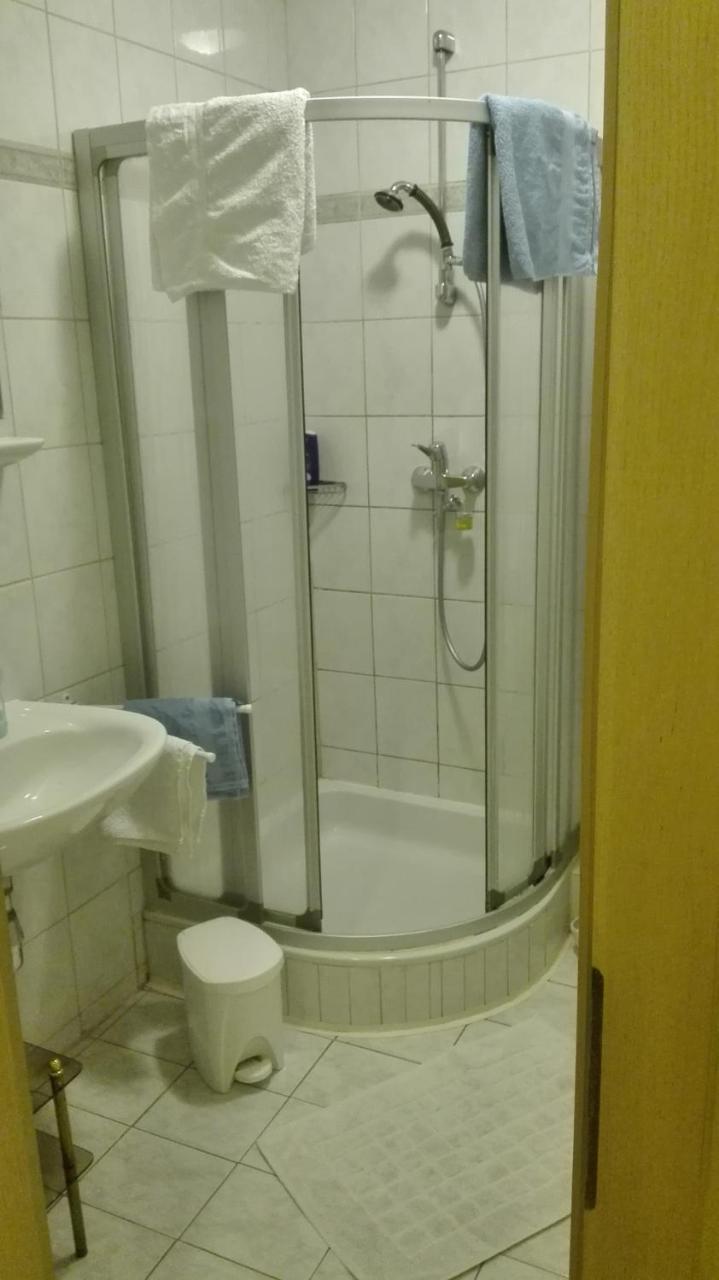 Gastehaus Raab Daire Albrechtshohe Dış mekan fotoğraf